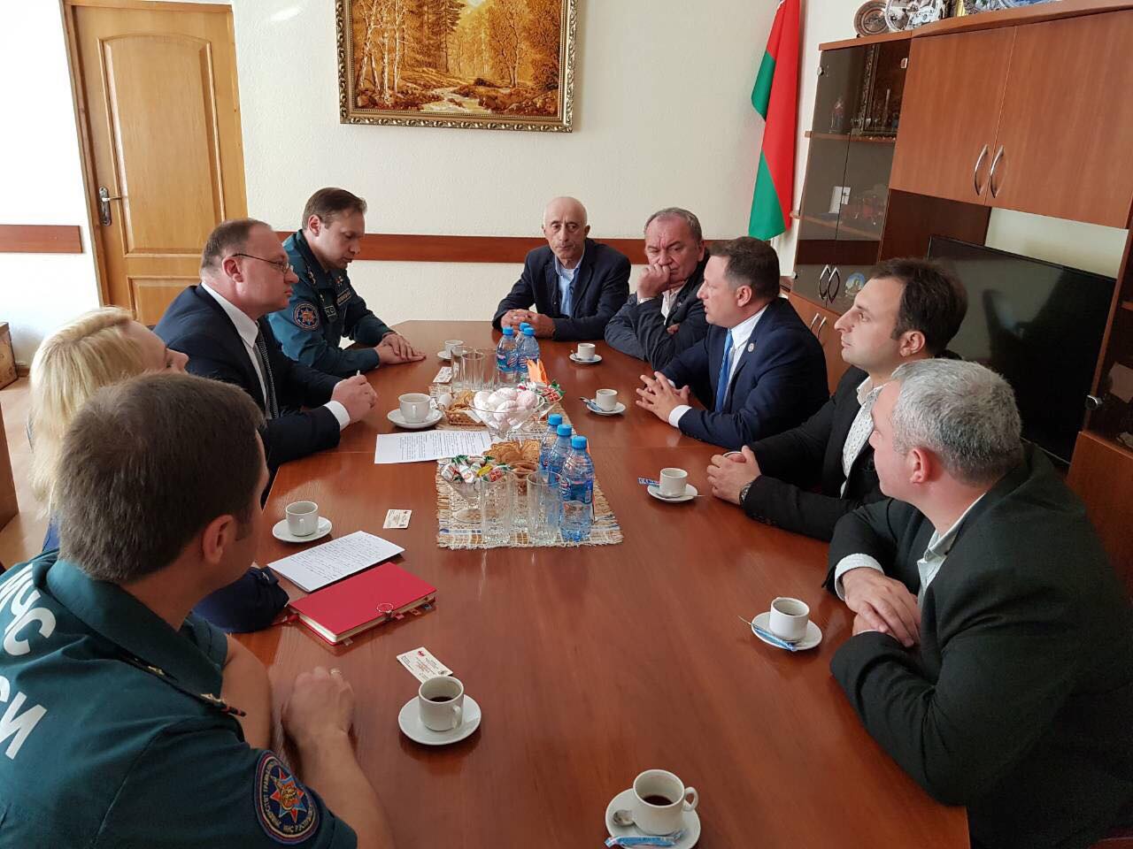 ლადო მგალობლიშვილი მინსკში გენადი ლასუტას შეხვდა