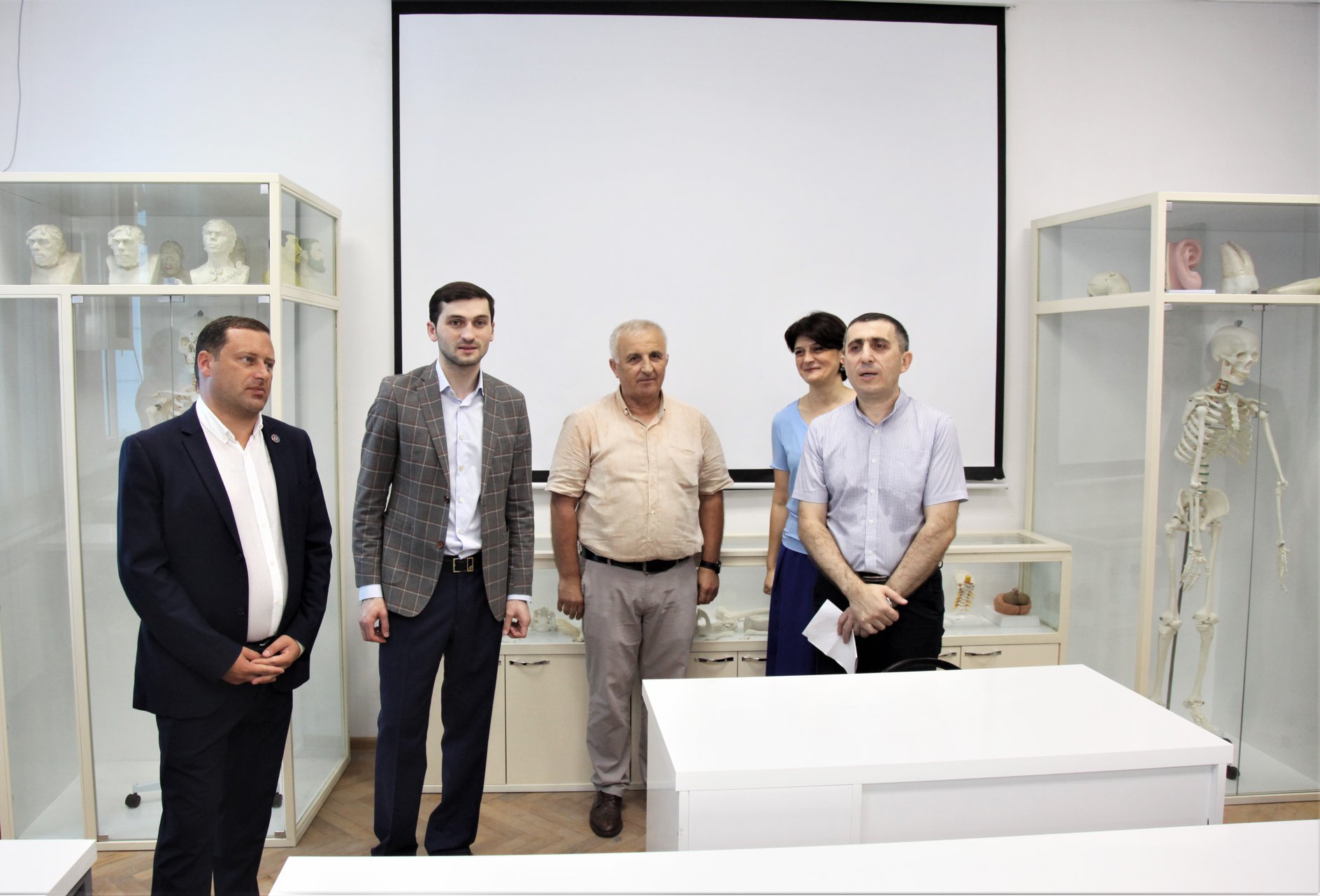 შეხვედრა ბათუმის სახელმწიფო უნივერსიტეტში