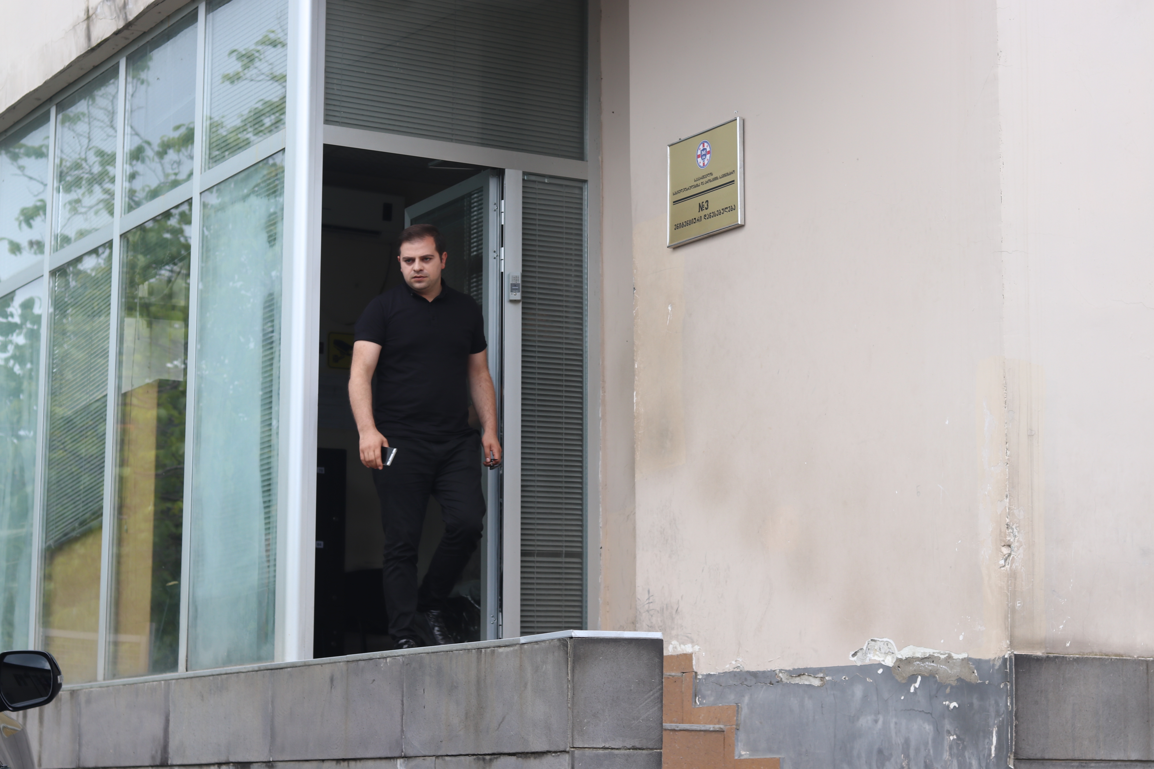 ცოტნე ანანიძე პატიმრებს შეხვდა