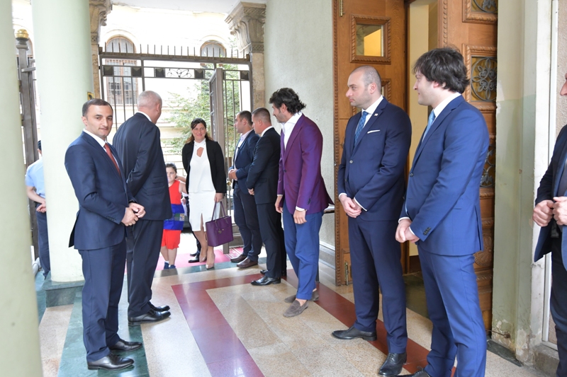 დავით გაბაიძე კონსტიტუციის ახალი რედაქციის პირველი გამოცემის პრეზენტაციას დაესწრო