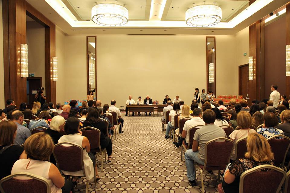 ლადო მგალობლიშვილი დაჯილდოების ღონისძიებას დაესწრო