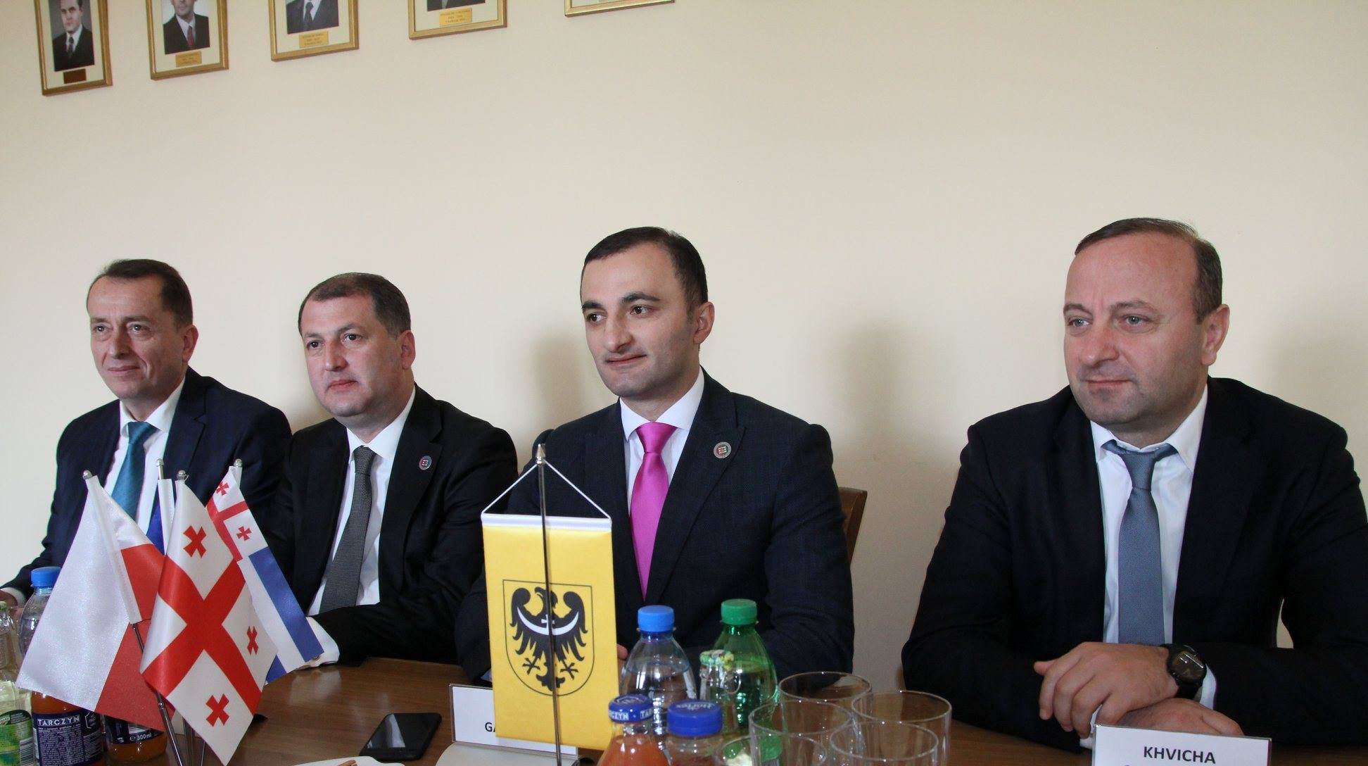 უმაღლესი საბჭოს დელეგაციის ვიზიტი პოლონეთში