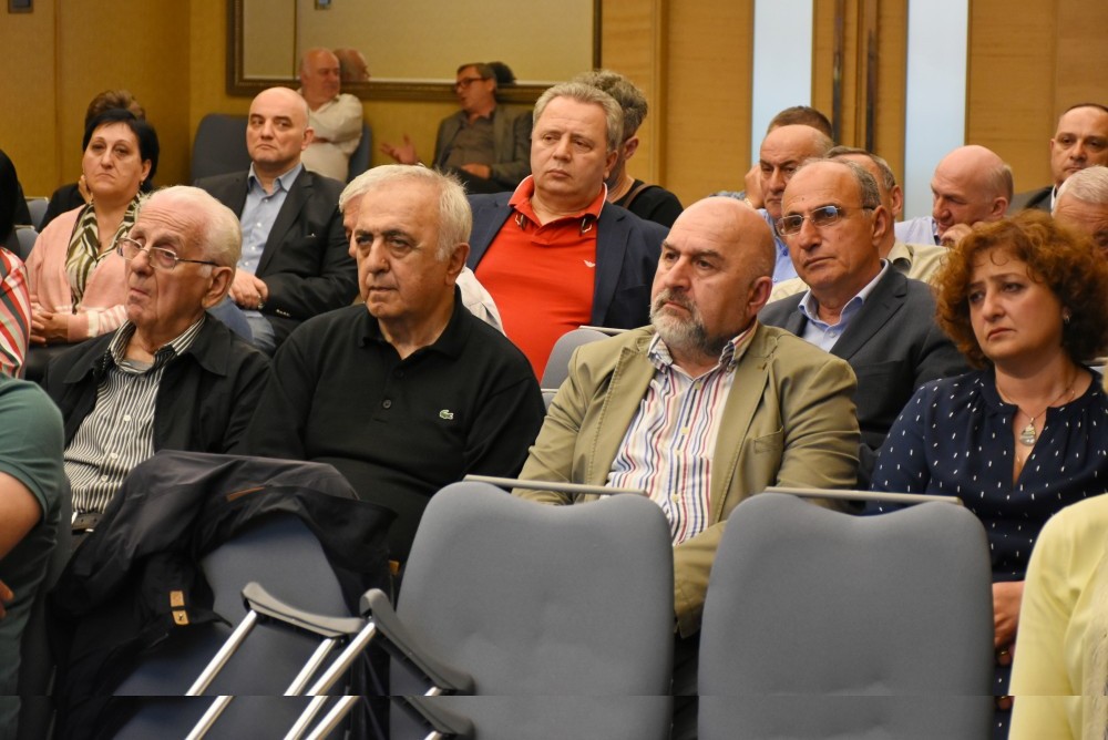 &nbsp;„სამედიცინო დაწესებულებების მართვის სისტემა და ხარისხი ბათუმში“