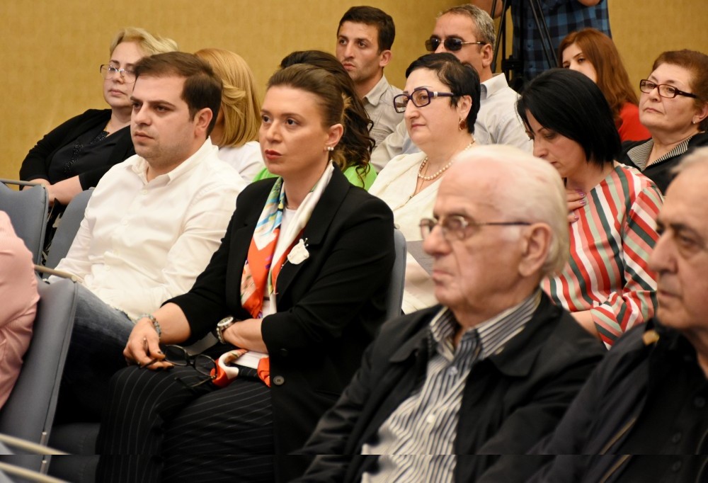 &nbsp;„სამედიცინო დაწესებულებების მართვის სისტემა და ხარისხი ბათუმში“