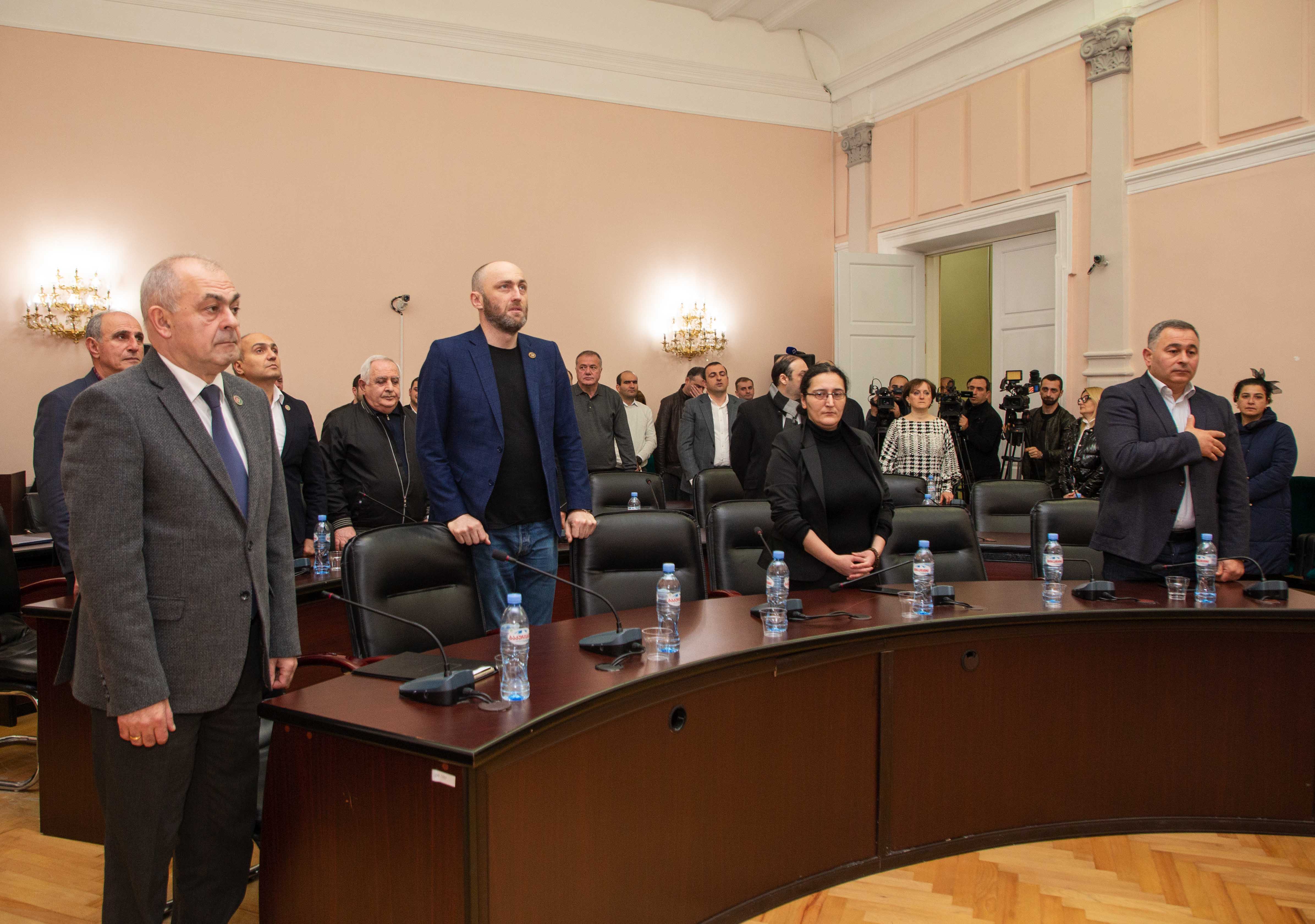 რიგგარეშე სესია