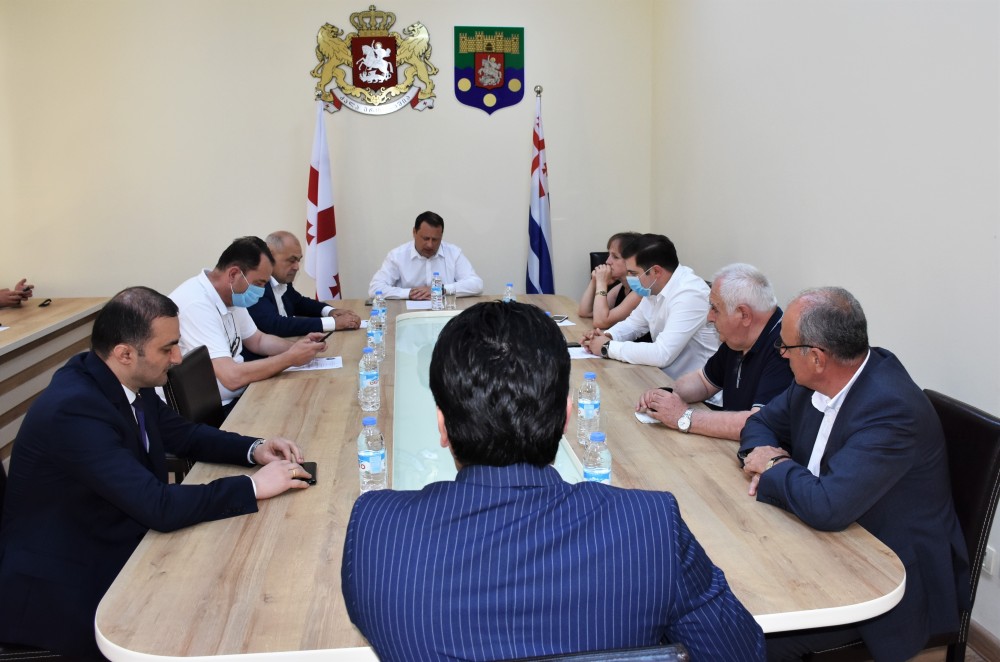 ინიციატივა ღვაწლმოსილი ადამიანების მხარდასაჭერად