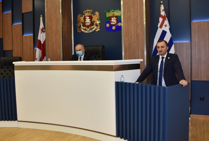 რიგგარეშე პლენარული სხდომა