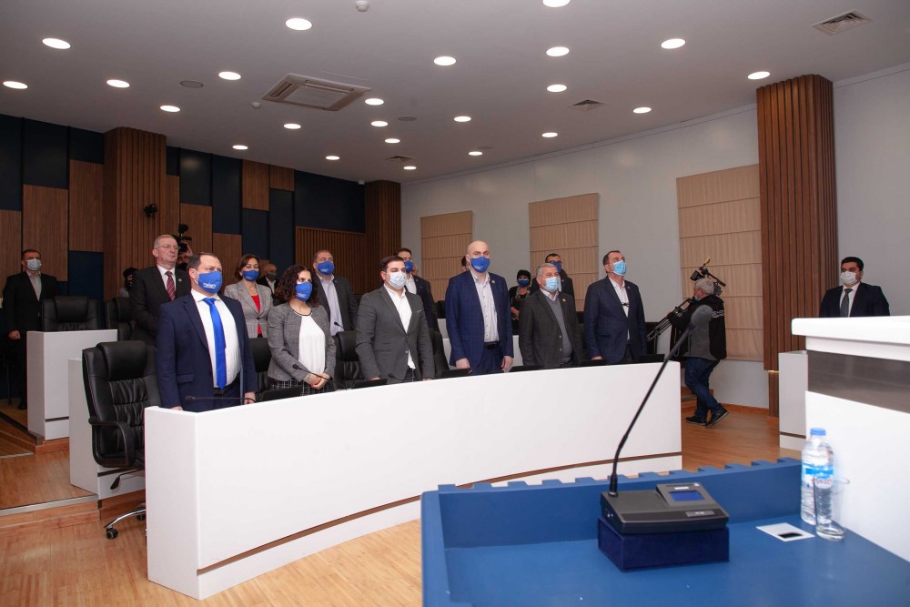 საშემოდგომო სესიამ მუშაობა დაასრულა