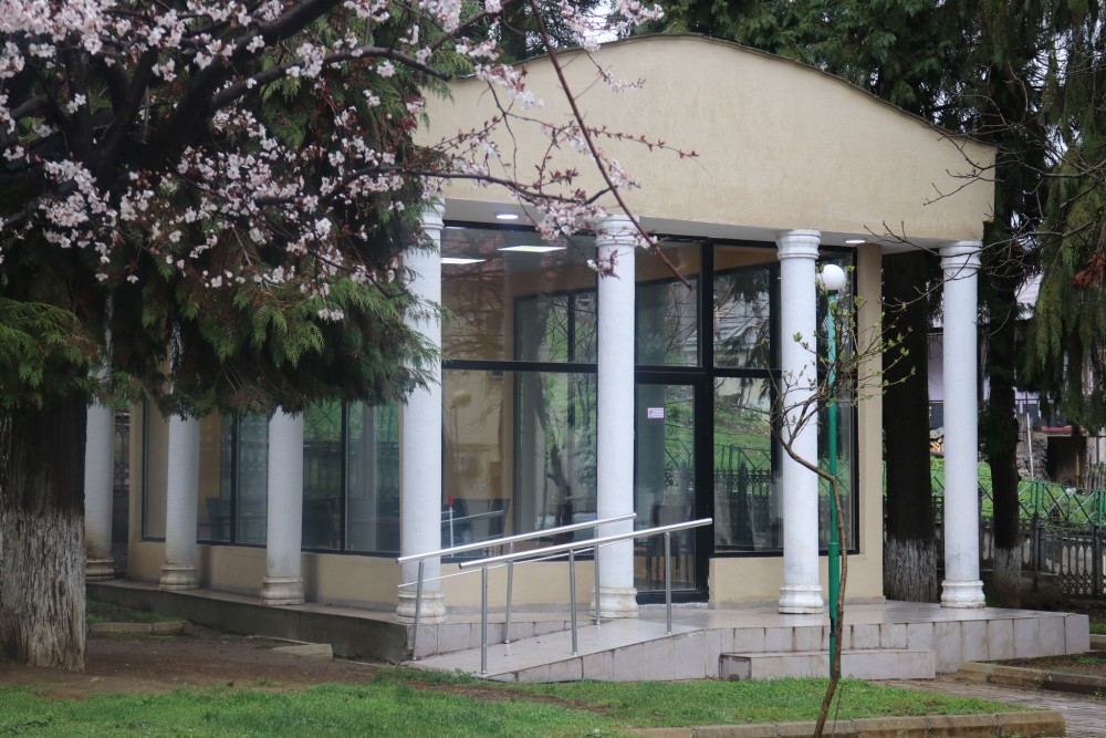 ფრიდონ ფუტკარაძე სამაჟორიტარო ოლქში მცხოვრებ ვეტერანებს შეხვდა