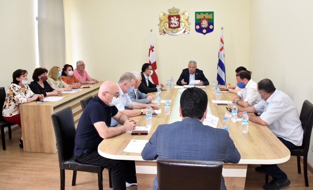 კომიტეტებმა მხარი დაუჭირეს საბიუჯეტო ცვლილების პლენარულ სხდომაზე გატანას