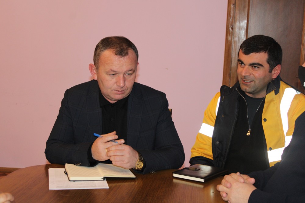 ფრიდონ ფუტკარაძე სამაჟორიტარო ოლქში უხვი ნალექის შედეგად შექმნილ ვითარებას ადგილზე გაეცნო