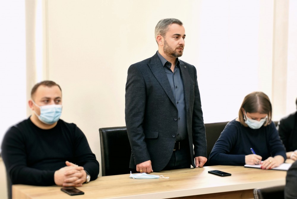 ბიუროს სხდომა