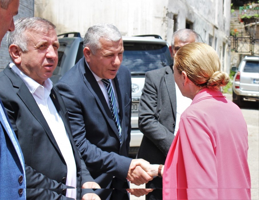 ფრიდონ ფუტკარაძე კელი დეგნანთან ერთად ხულოში იმყოფებოდა