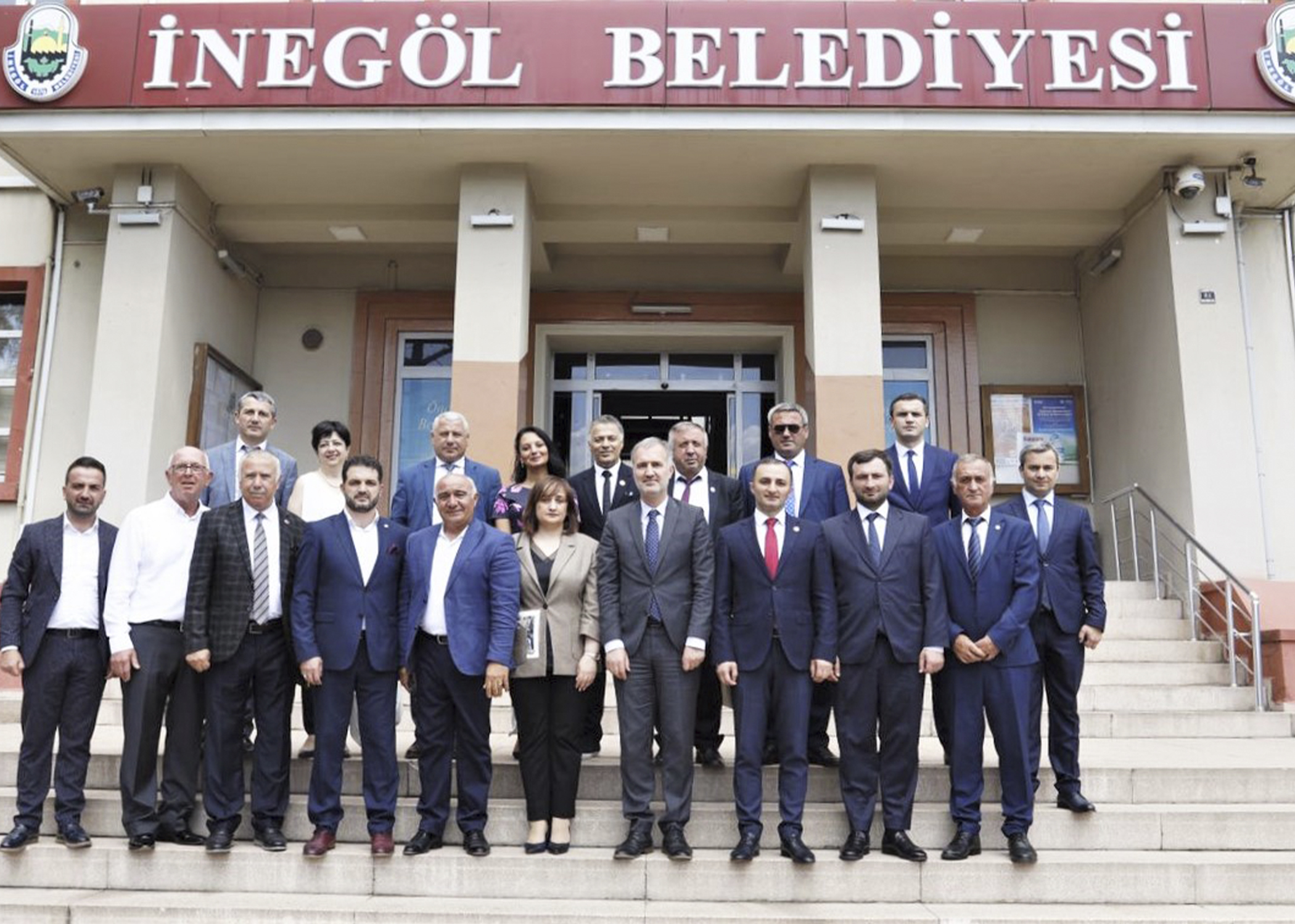 აჭარის უმაღლესი საბჭოს დელეგაცია თურქეთის ქალაქ ინეგოლში კავკასიის ხალხთა ფოლკლორის ფესტივალს დაესწრო