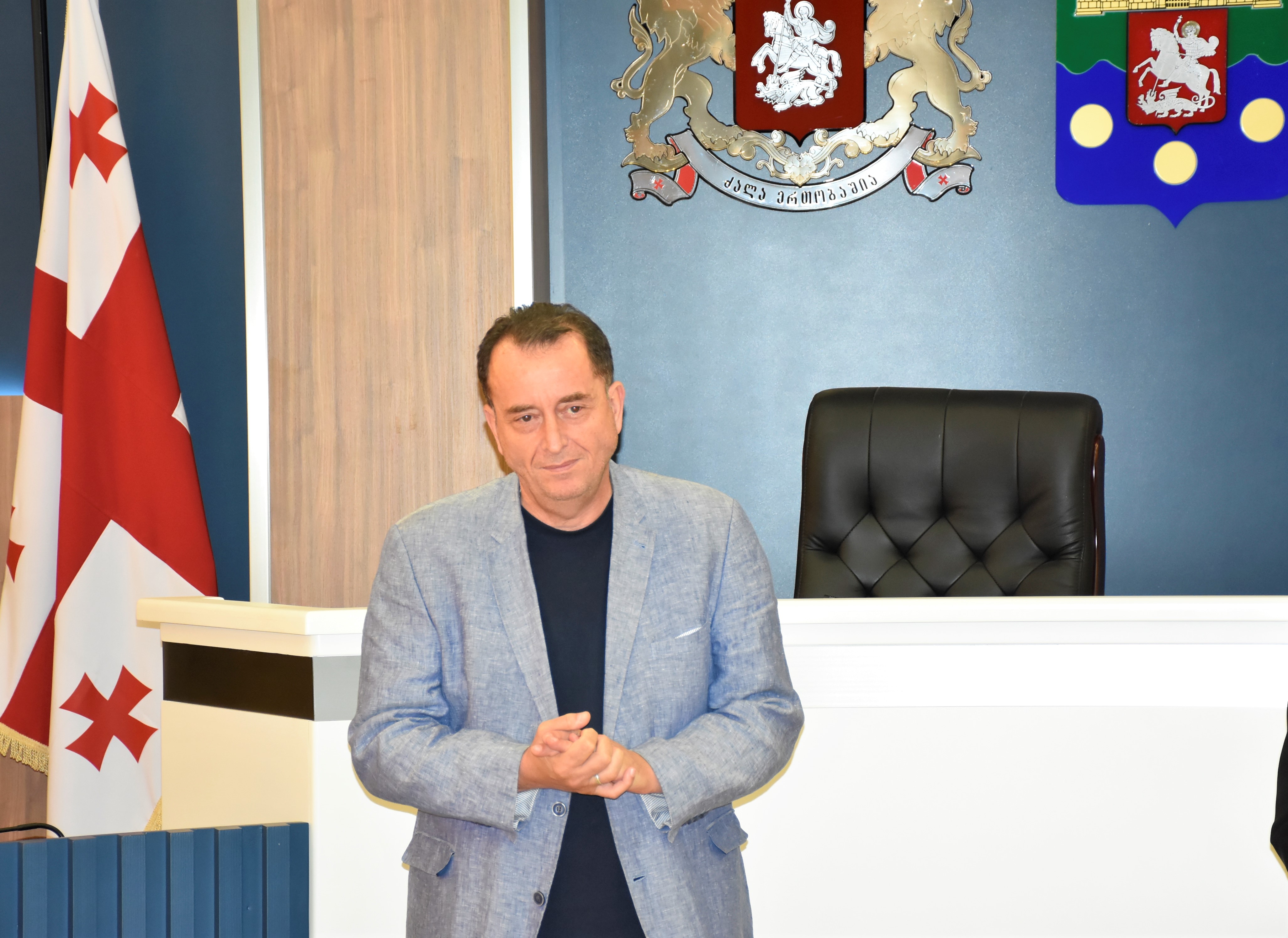 აჭარის უმაღლეს საბჭოში პოლონელ ახალგაზრდებს უმასპინძლეს