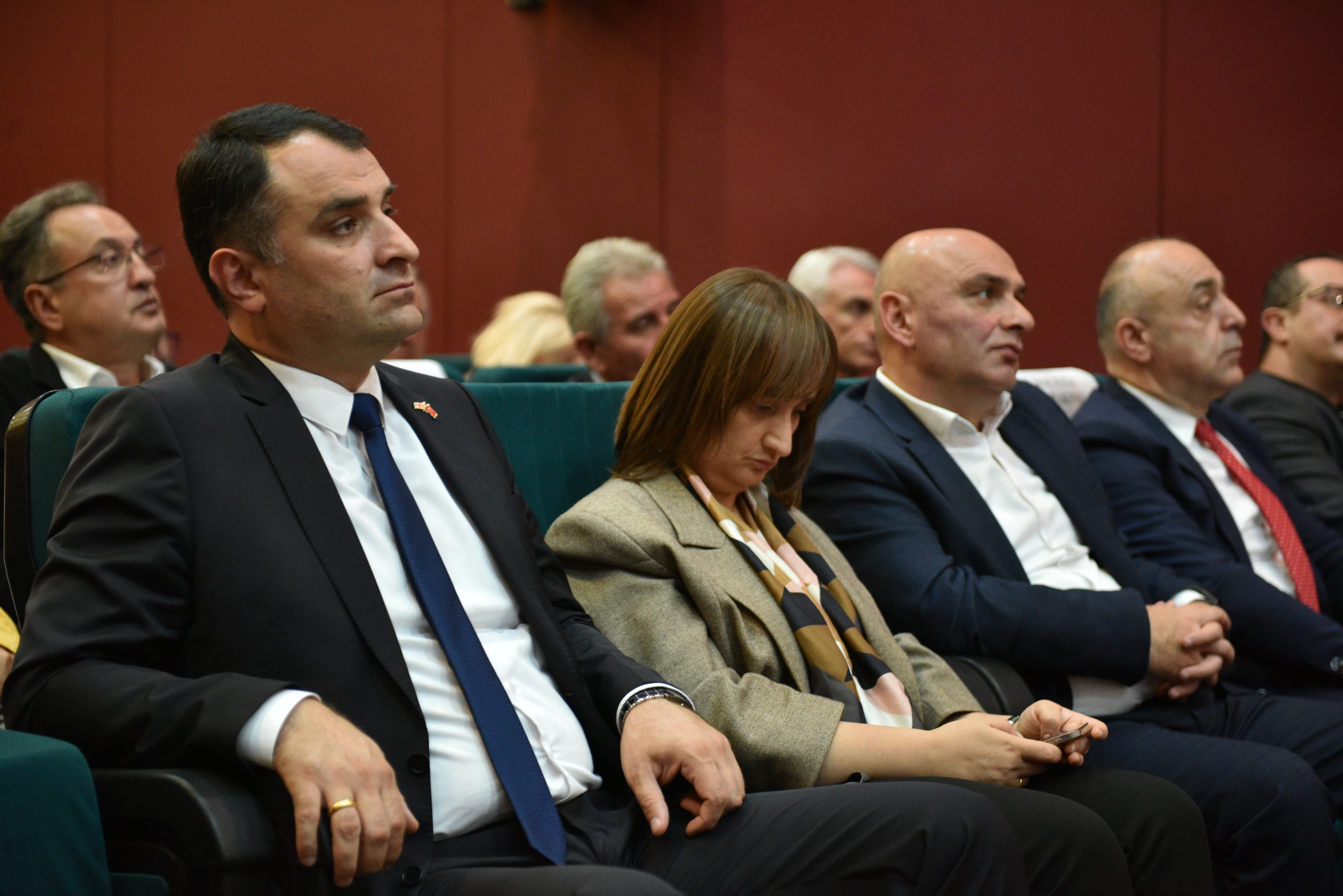 აჭარის უმაღლესი საბჭოს თავმჯდომარე დავით გაბაიძე ქალაქ ტრაპიზონში ბიზნესფორუმის გახსნას დაესწრო