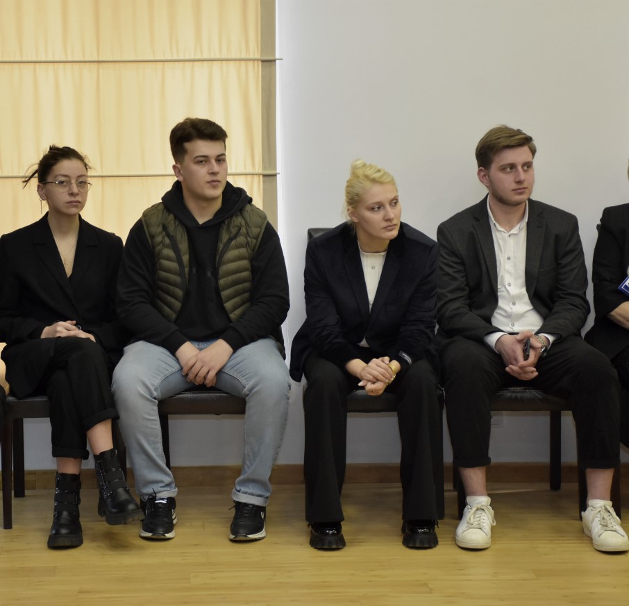 პლენარული სხდომა