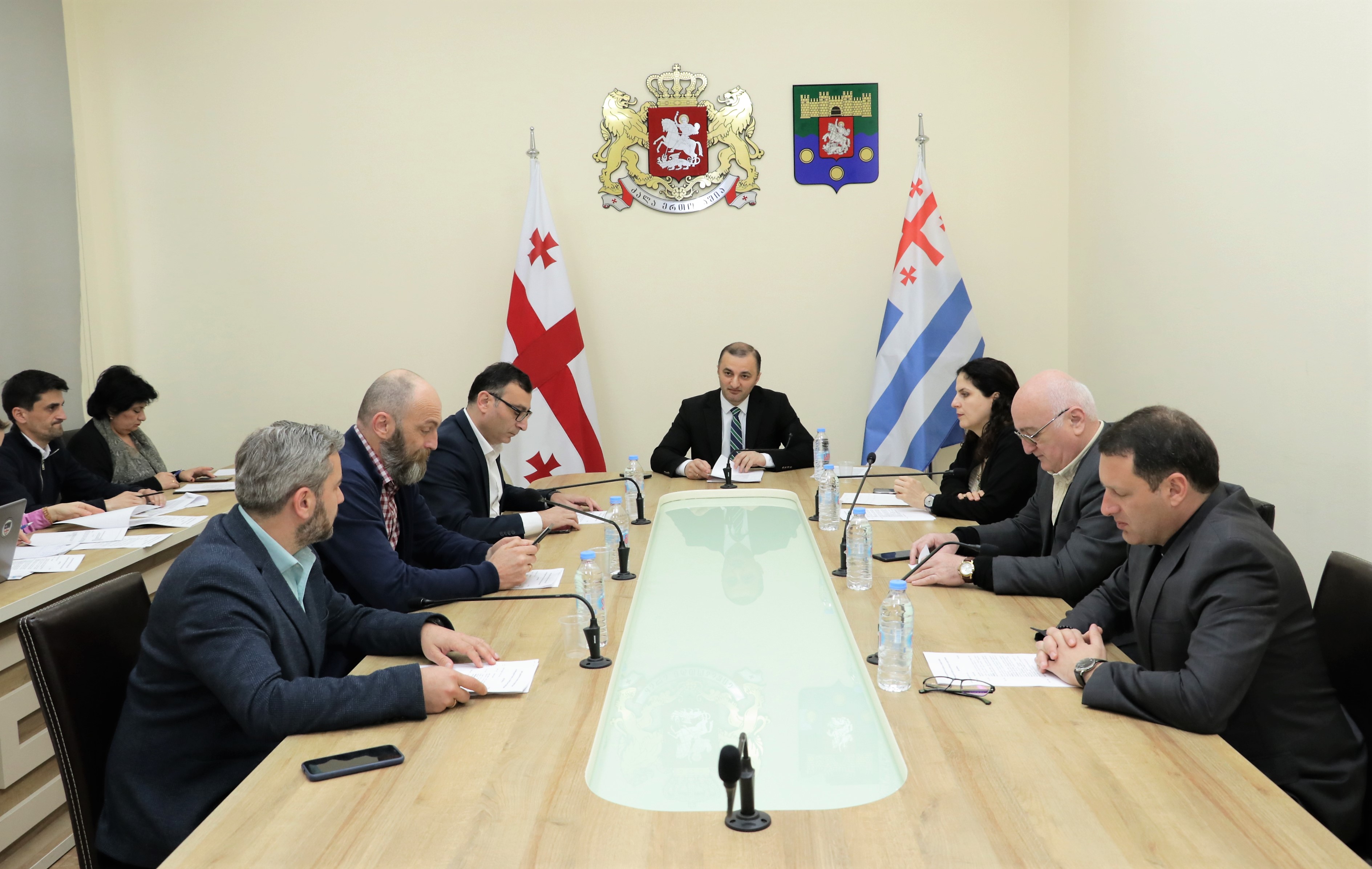 ღია მმართველობის საბჭოსა და საკონსულტაციო ჯგუფის სხდომა