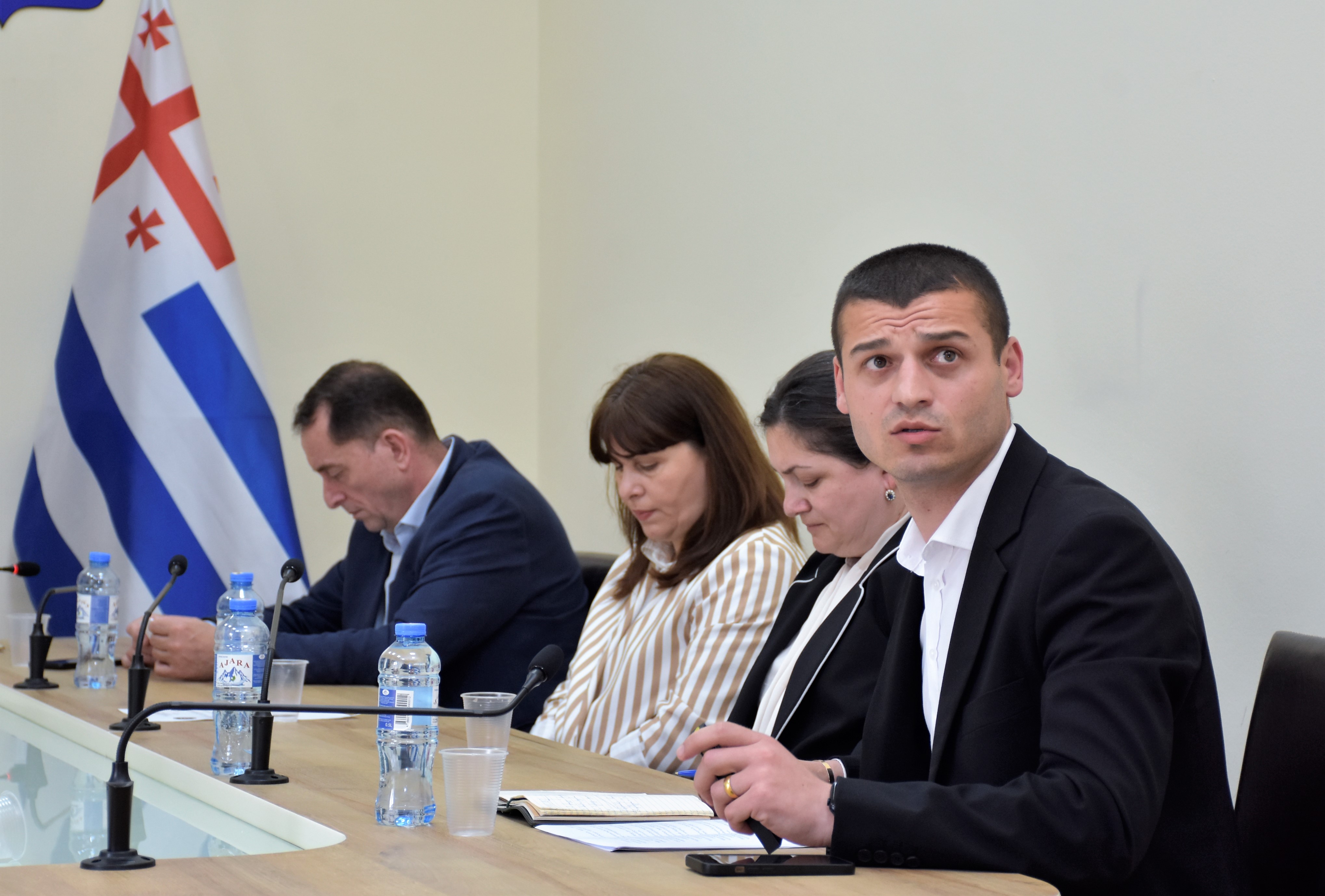 საფინანსო-საბიუჯეტო და ეკონომიკურ საკითხთა კომიტეტის სხდომაზე ,ბათუმის ბულვარის“ 2022 წლის საქმიანობის ანგარიში მოისმინეს