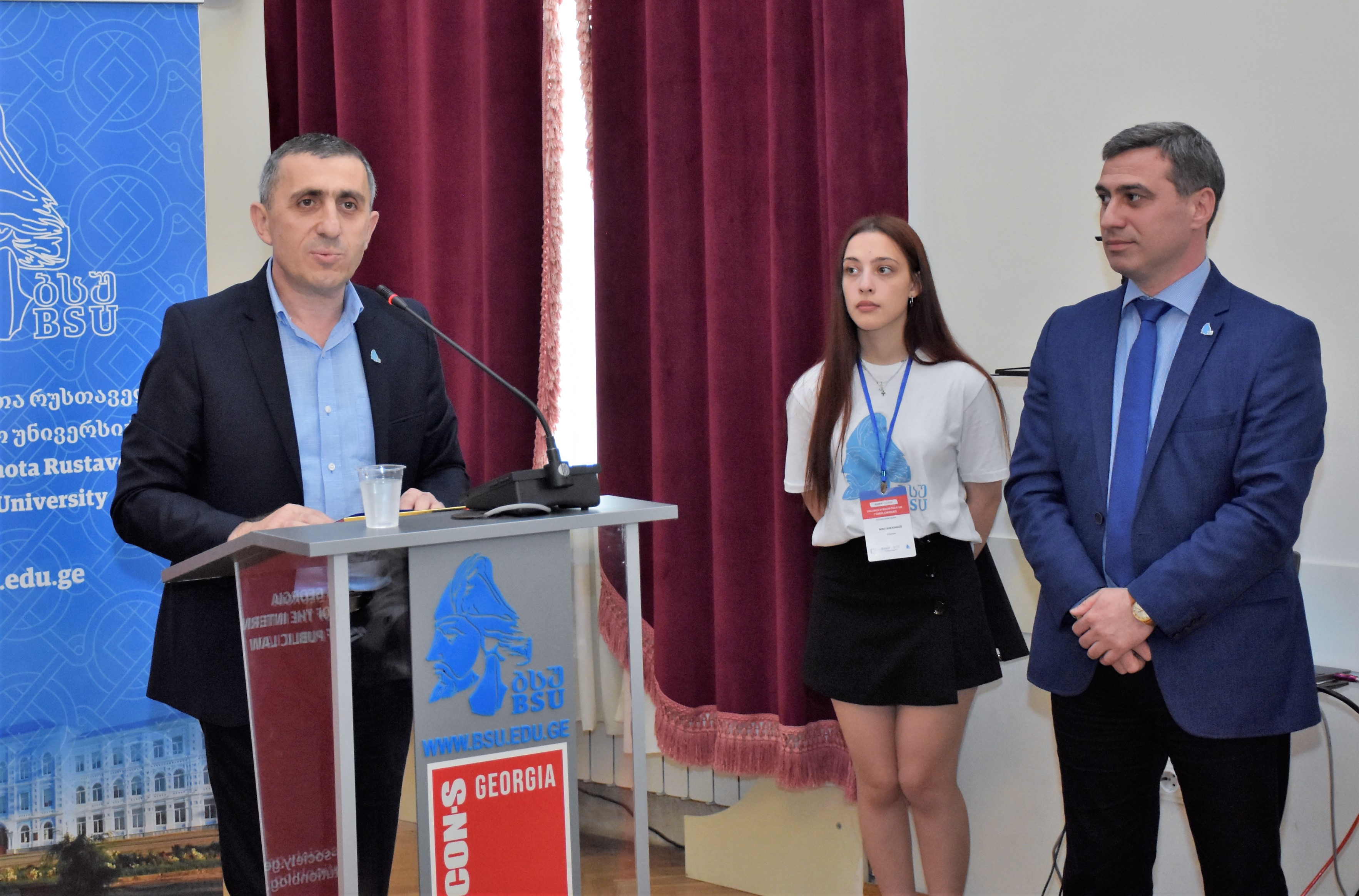 უმაღლესი საბჭოს წევრები ბსუ-ს იურიდიული ფაკულტეტის 30 წლის იუბილეზე