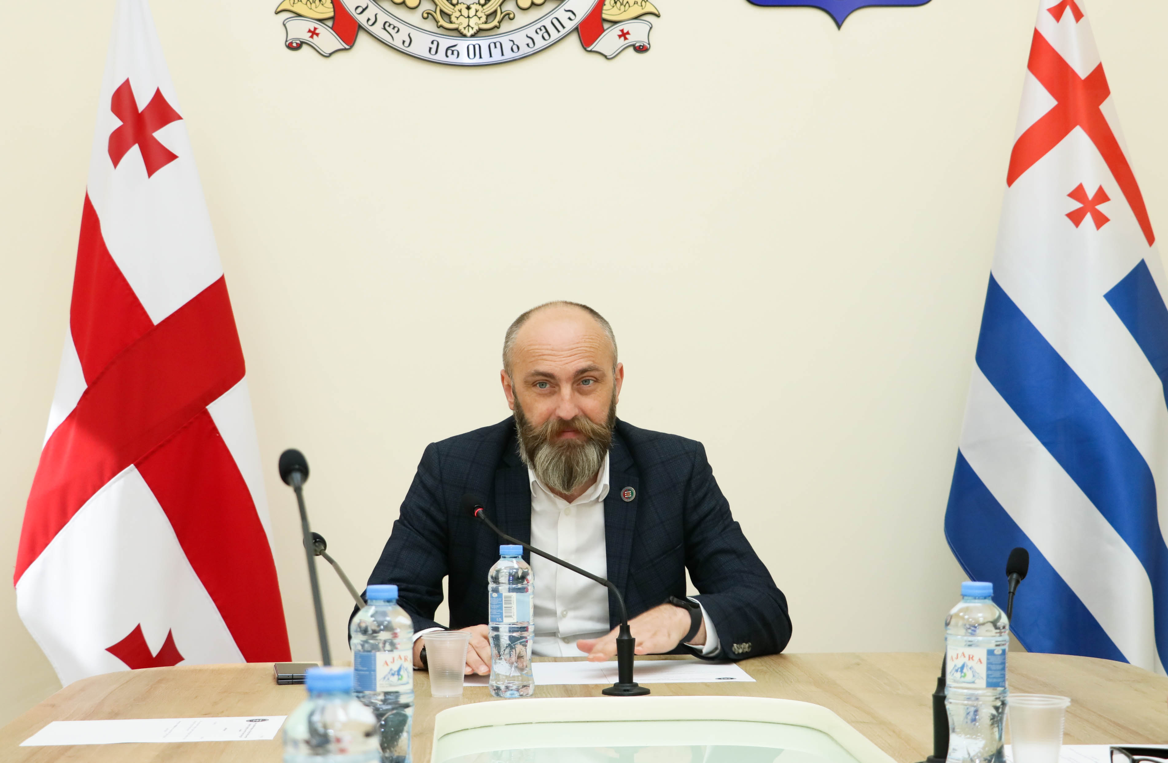 განათლების, მეცნიერების, კულტურისა და სპორტის საკითხთა კომიტეტის სხდომა