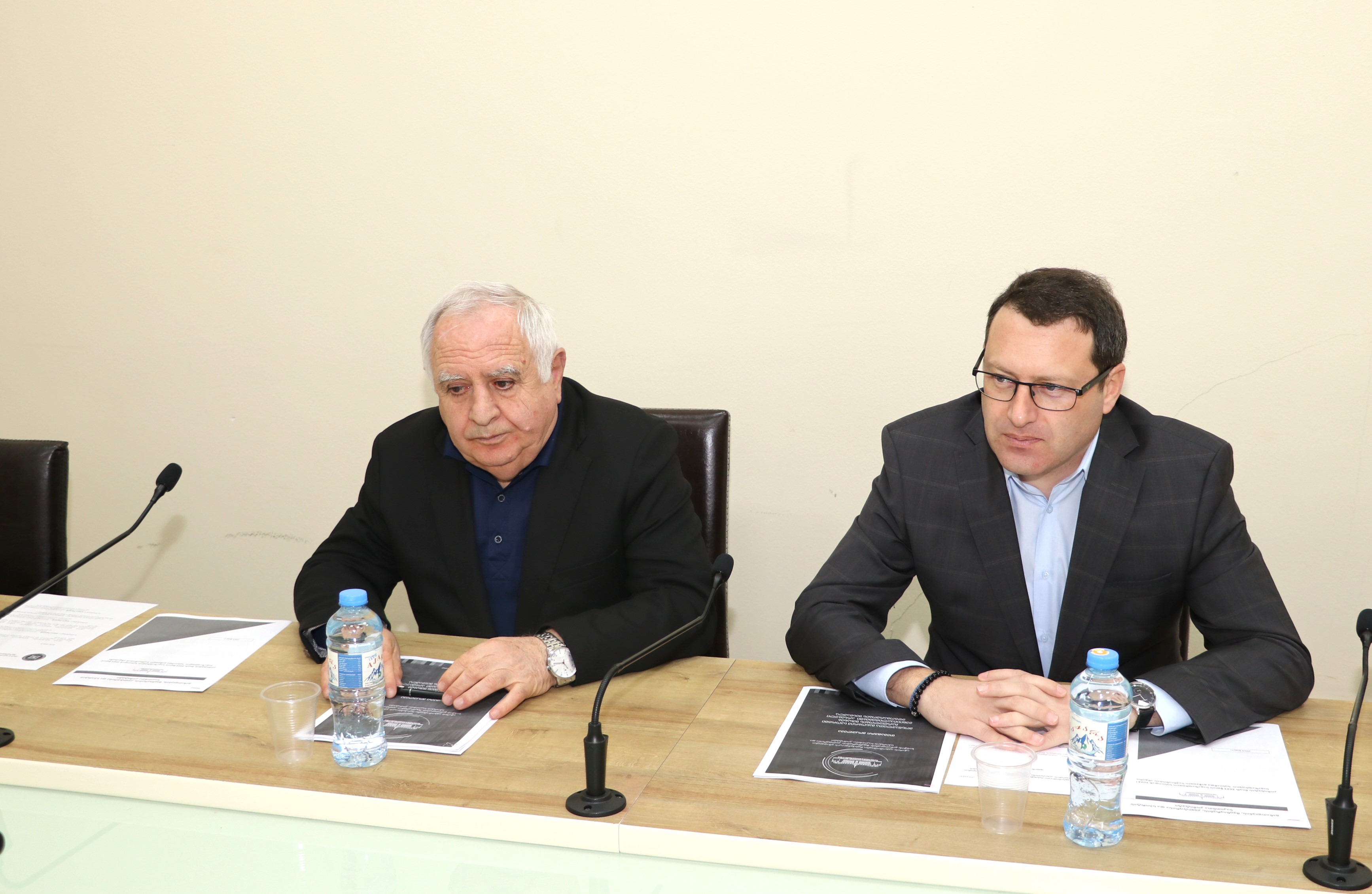 განათლების, მეცნიერების, კულტურისა და სპორტის საკითხთა კომიტეტის სხდომა