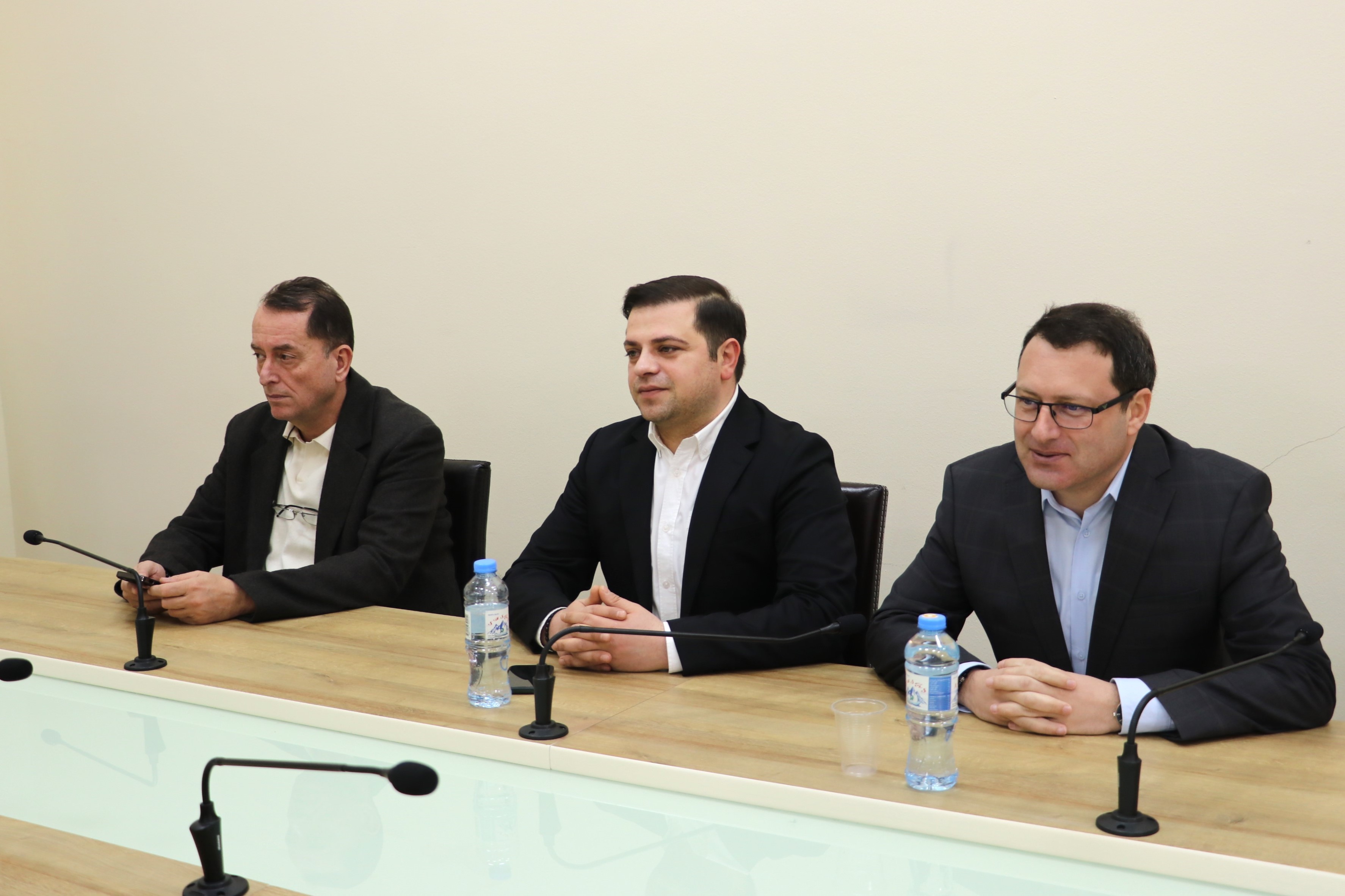 ბიურომ „მინისტრის საათის“ განრიგი დაამტკიცა