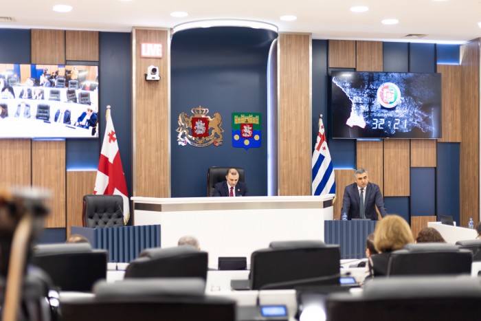 უმაღლესი საბჭოს მორიგ პლენარულ სხდომაზე სოფლის მეურნეობის მინისტრს მოუსმინეს