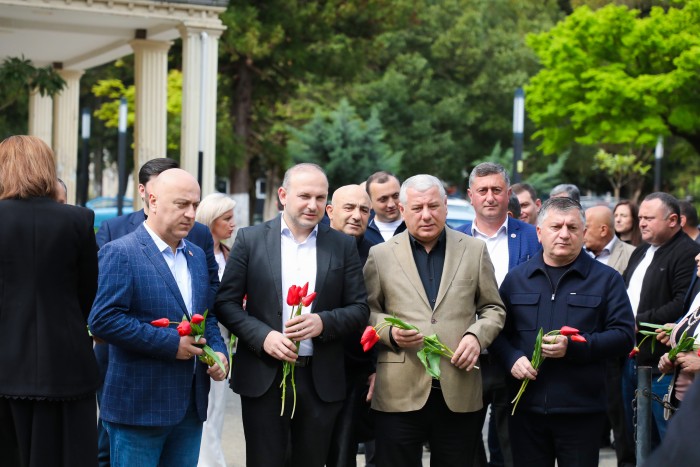 35 წელი... 9 აპრილიდან