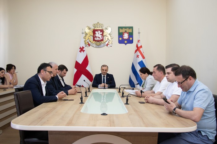 ბიუროს სხდომა