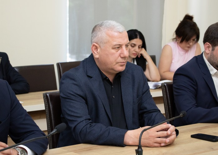 ბიუროს სხდომა