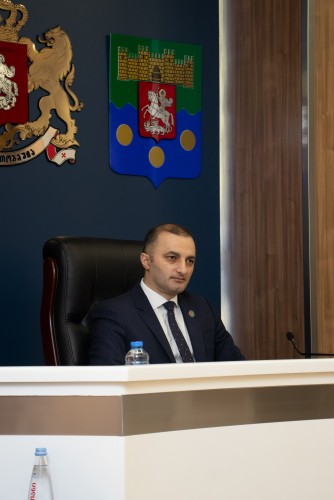 უმაღლეს საბჭოში აჭარის მთავრობის თავმჯდომარეს მოუსმინეს