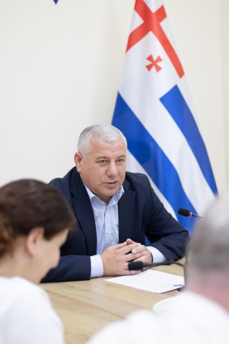 აგრარულ და გარემოს დაცვის საკითხთა კომიტეტის სხდომა