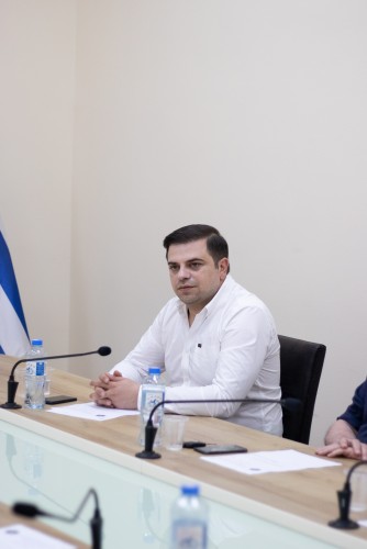 კანონმდებლებმა მინისტრის მიერ წარმოდგენილი ინფორმაცია ცნობად მიიღეს