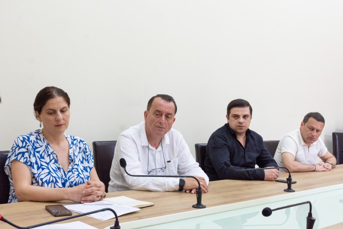 ბიუროს სხდომა