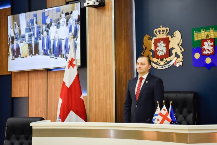 ბიუჯეტის ცვლილებები 14 ხმით დამტკიცდა