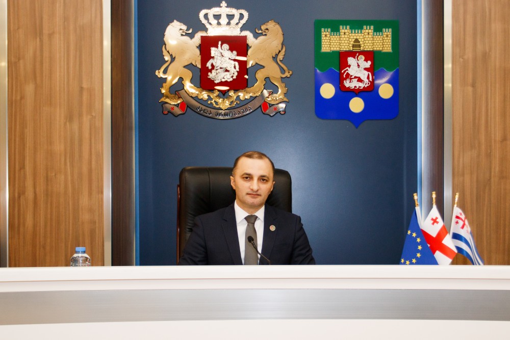 ახალარჩეული უმაღლესი საბჭოს პირველი სხდომა გაიმართა