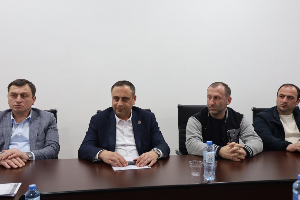 ხულოში, შუახევსა და ქედაში სოფლის მეურნეობის პროგრამების პრეზენტაცია გაიმართა