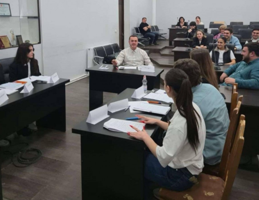 ცოტნე ანანიძე - დებატები მნიშვნელოვანია თქვენი სამომავლო განვითარებისთვის