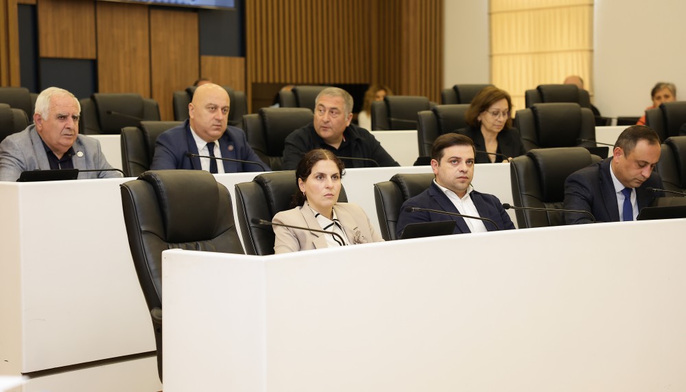 აჭარის უმაღლეს საბჭოში საგაზაფხულო სესია დაიხურა