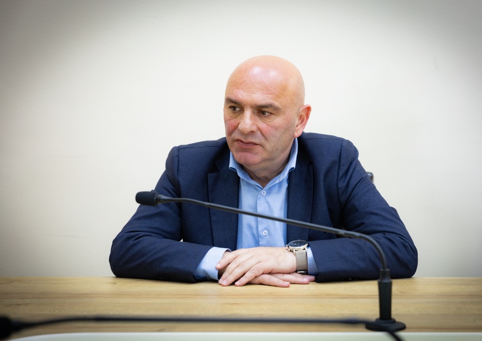 ბიუროს სხდომა