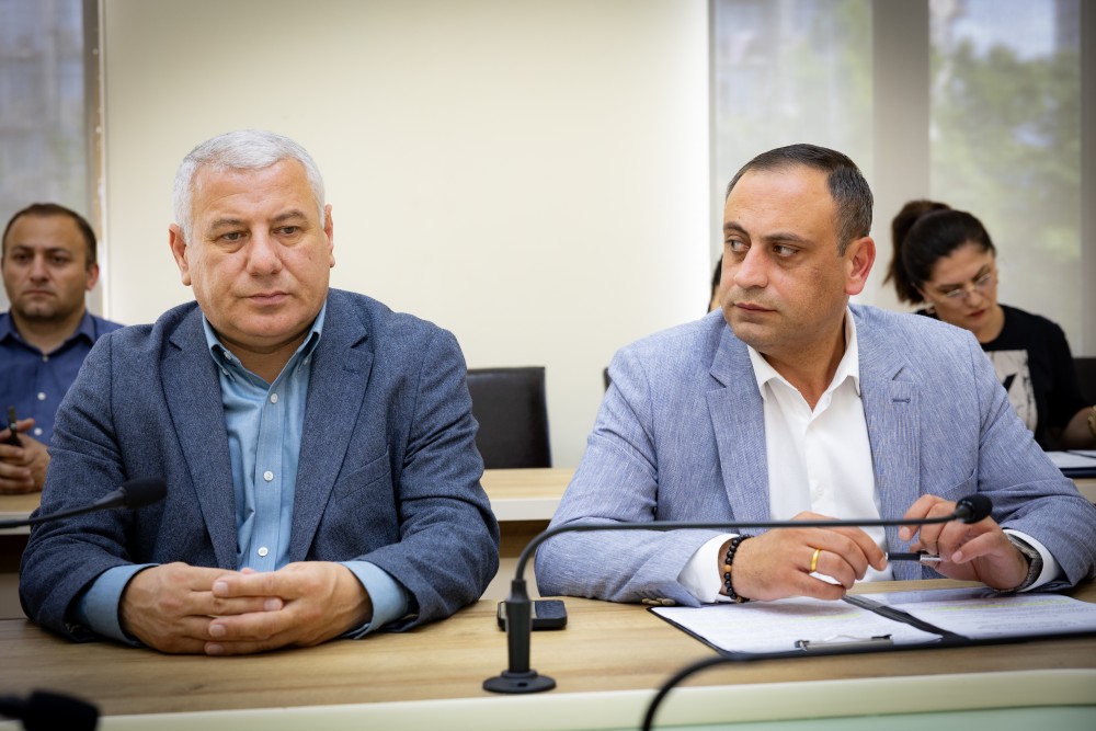 ბიუროს სხდომა