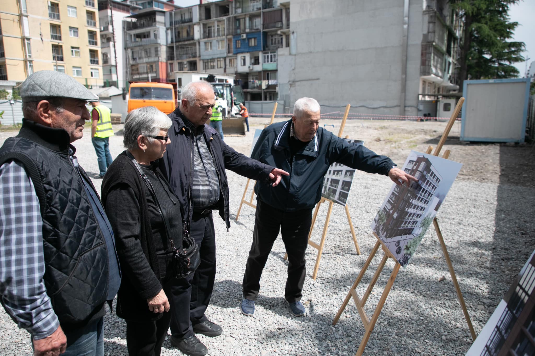 26 მაისის ქუჩაზე ჩამონგრეული კორპუსის ადგილას 7 სართულიანი საცხოვრებელი სახლი აშენდება