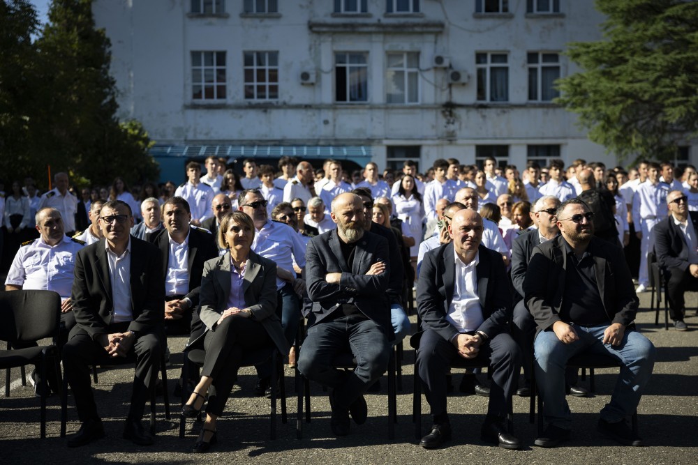 დავით გაბაიძემ მომავალ მეზღვაურებს ახალი სასწავლო წლის დაწყება მიულოცა