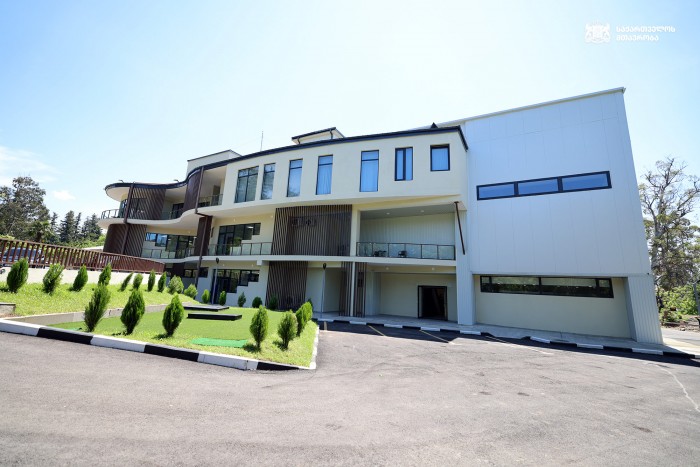 საქართველოს პრემიერ-მინისტრმა ჩაქვში ძალოსნობის ახალი ბაზა გახსნა