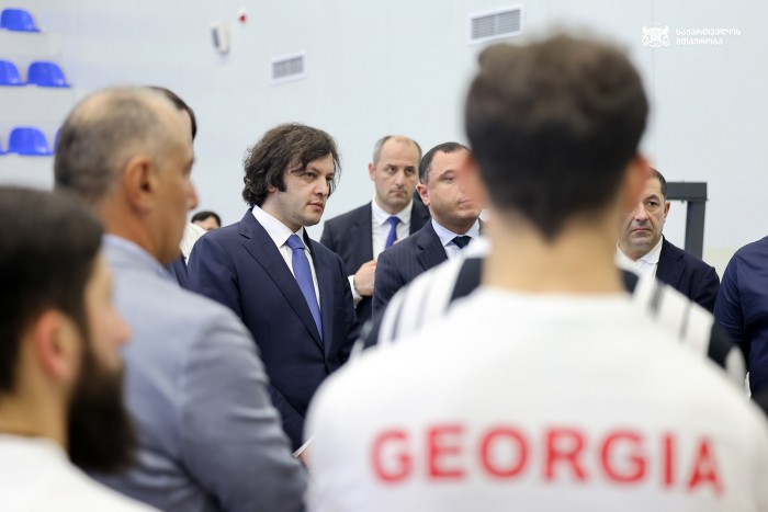 საქართველოს პრემიერ-მინისტრმა ჩაქვში ძალოსნობის ახალი ბაზა გახსნა