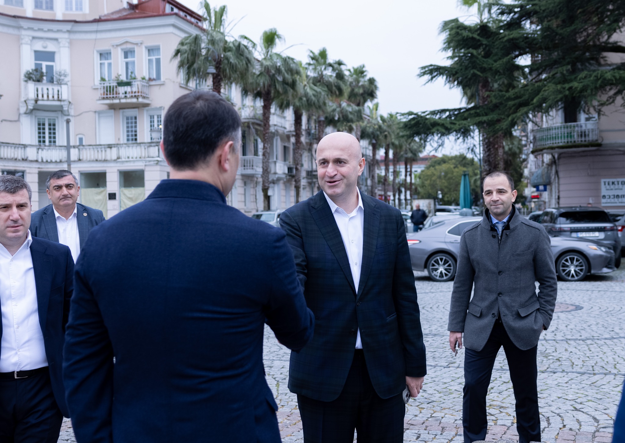 ბათუმში ინფრასტრუქტურული და სარეაბილიტაციო სამუშაოები აქტიურად მიმდინარეობს