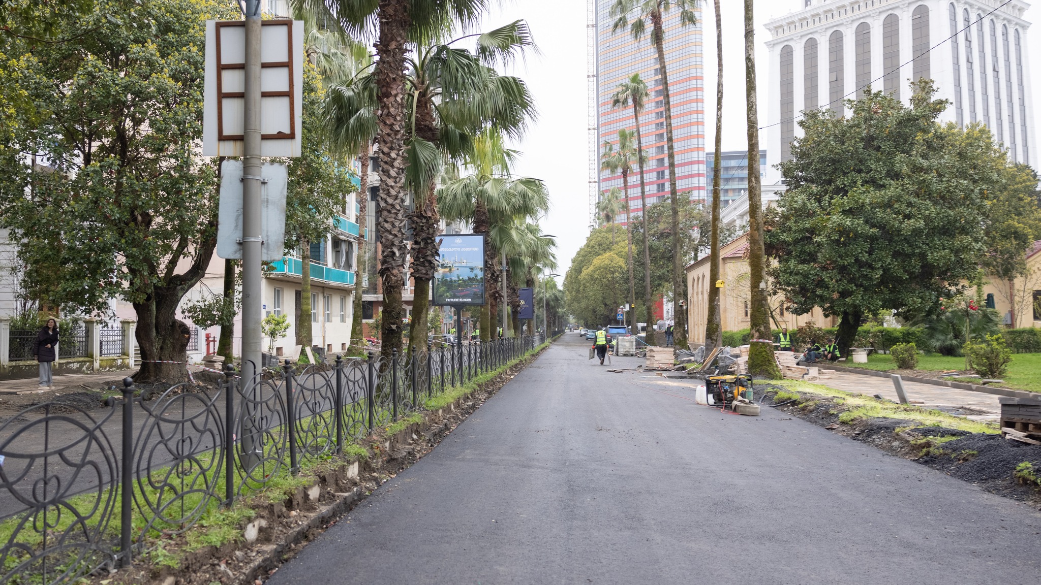 ბათუმში ინფრასტრუქტურული და სარეაბილიტაციო სამუშაოები აქტიურად მიმდინარეობს