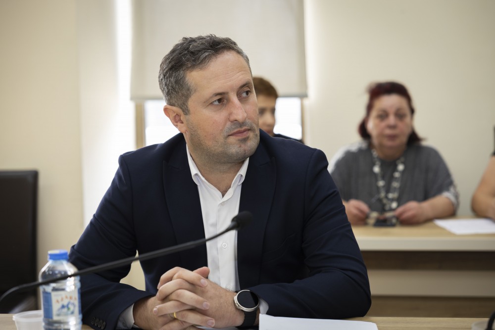 განათლების, მეცნიერების, კულტურისა და სპორტის საკითხთა კომიტეტის სხდომა