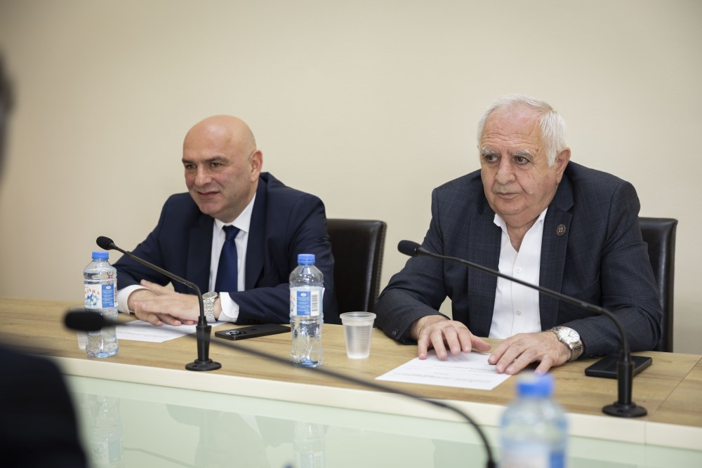 განათლების, მეცნიერების, კულტურისა და სპორტის საკითხთა კომიტეტის სხდომა